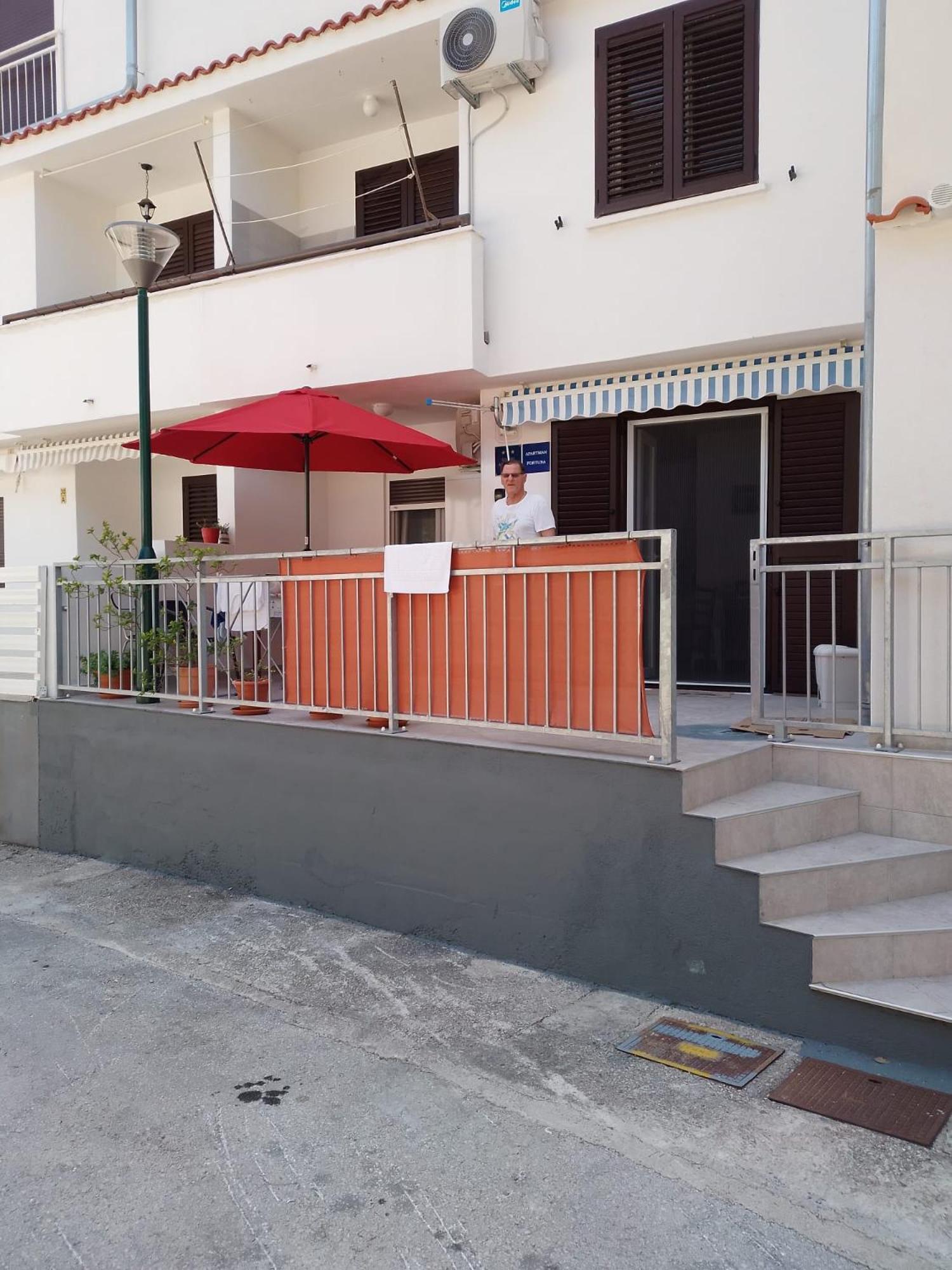 Apartment Fortuna Necujam Bagian luar foto